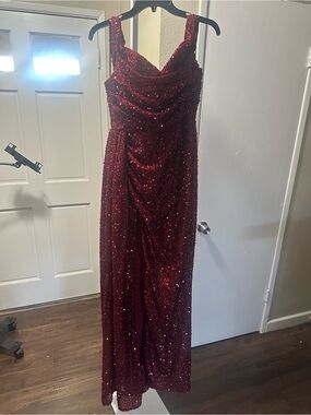 Red Sequin Evening Gown - Elegant Sparkle Maxi Dress new without tags